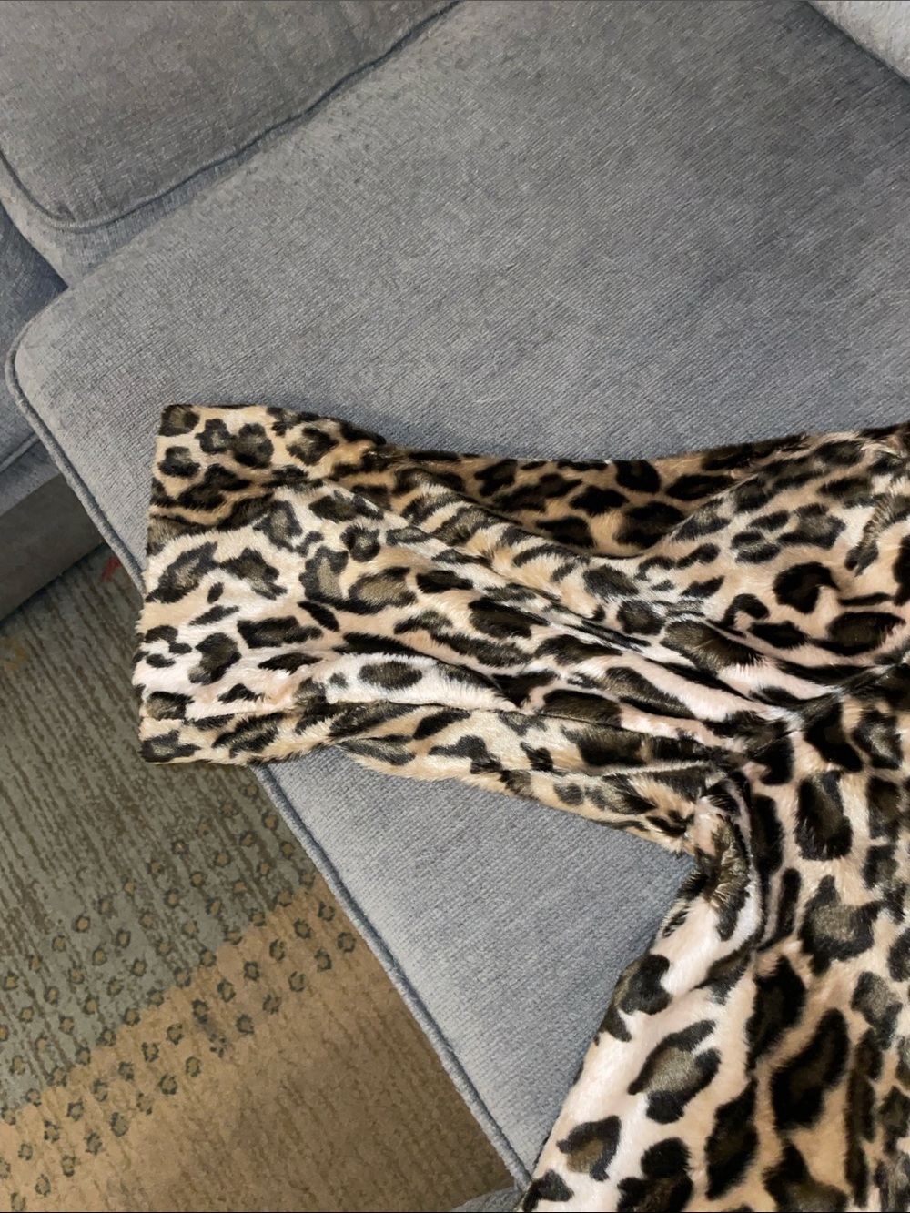 Lane Bryant Women's Cropped, Leopard Print Faux Fur Jacket - Brown/Black size 22 - Picture 6 of 10